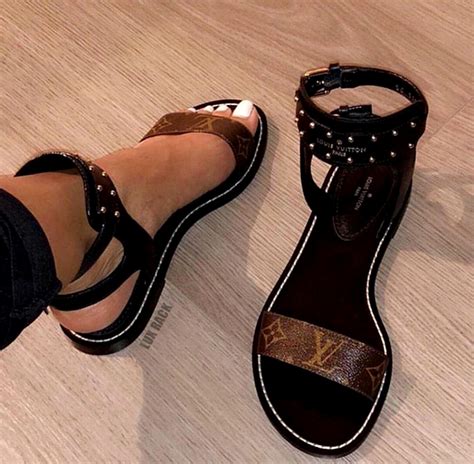 louis vuitton sandala|Women's Designer Sandals .